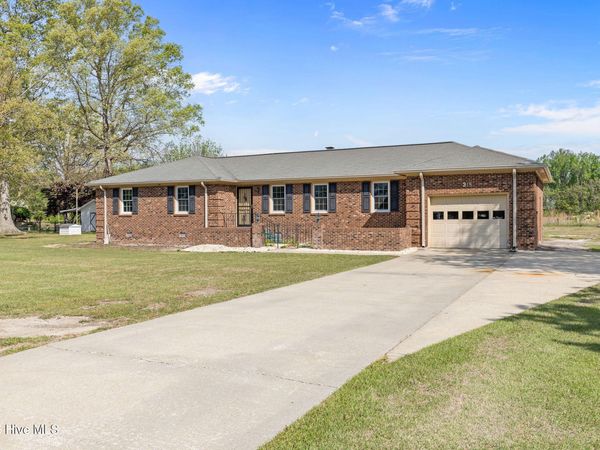 315 Holland Hill Drive , Goldsboro, NC 27530