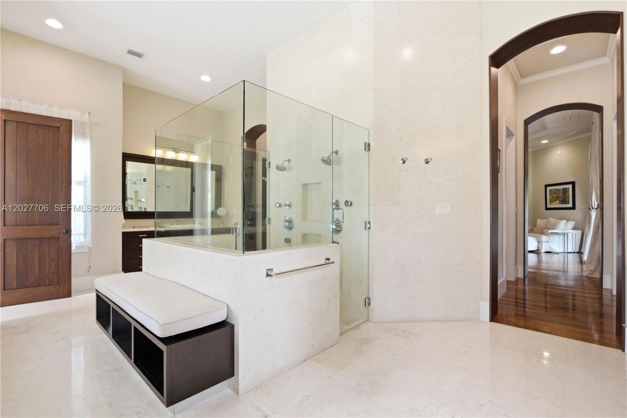 6500 SW 99th Ave , Miami, FL 33173 Photo
