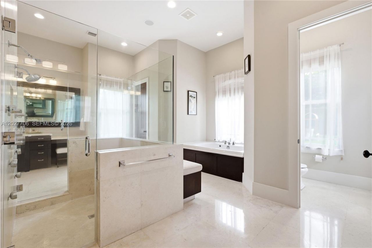 6500 SW 99th Ave , Miami, FL 33173 Photo