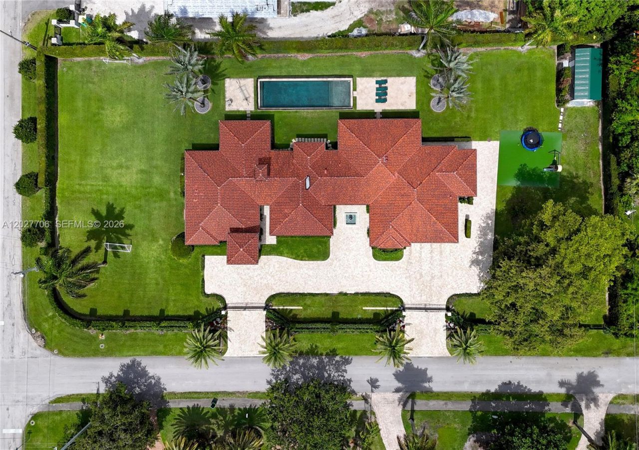 6500 SW 99th Ave , Miami, FL 33173 Photo