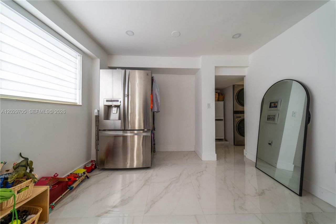 1900 SW 83rd Ave , Miami, FL 33155 Photo