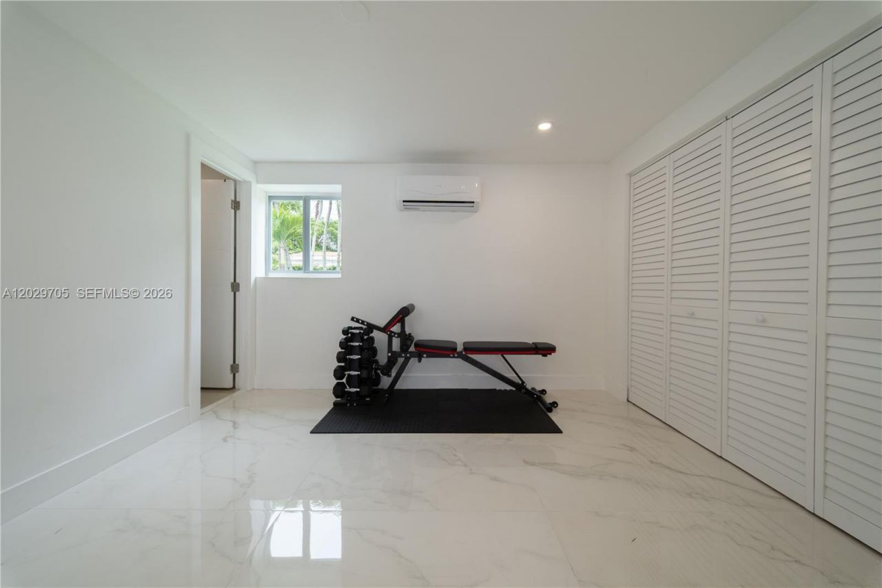 1900 SW 83rd Ave , Miami, FL 33155 Photo