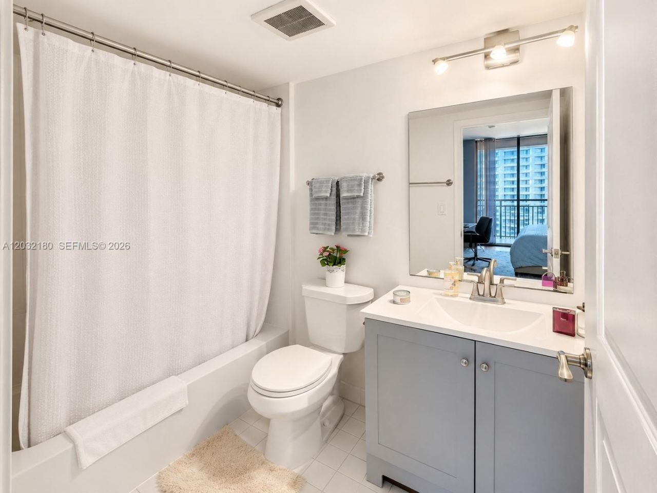 540 Brickell Key Dr , Unit 1802, Miami, FL 33131 Photo
