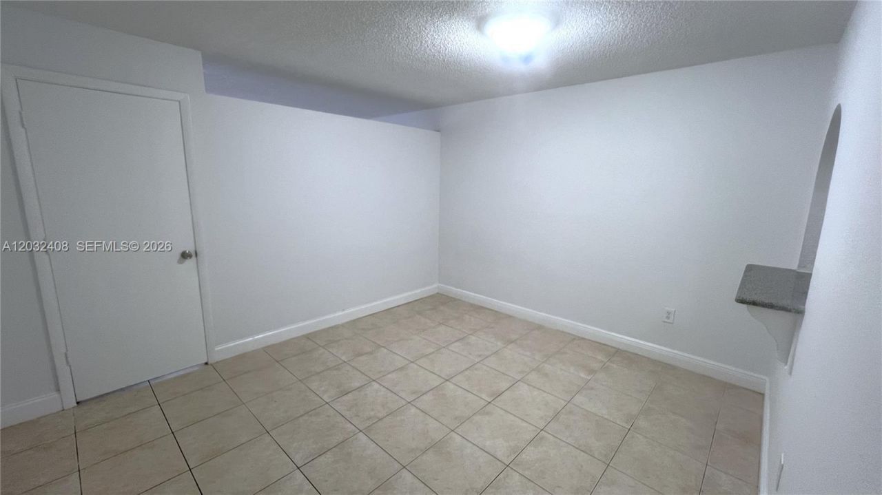 505 NW 177th St , Unit 121, Miami Gardens, FL 33169 Photo