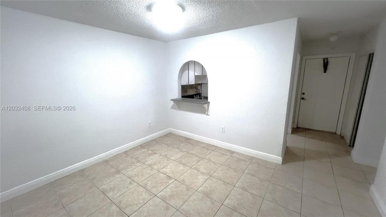 505 NW 177th St , Unit 121, Miami Gardens, FL 33169 Photo