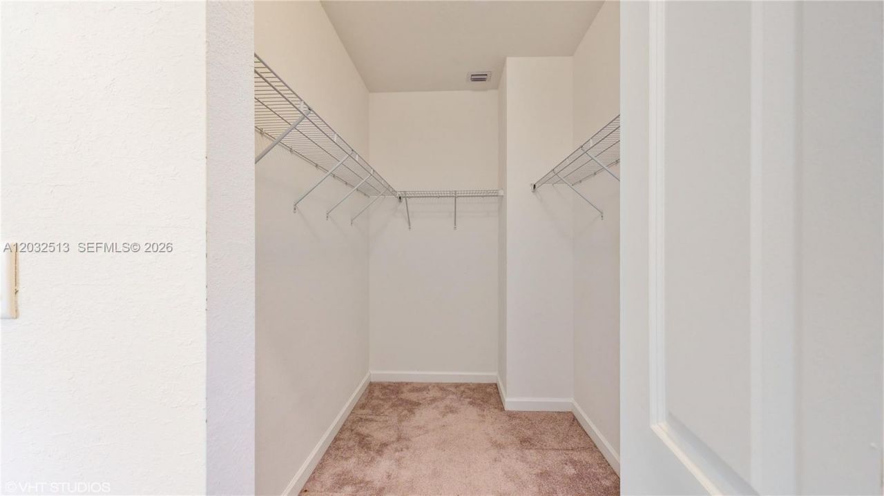 10004 SW 231 Ln , Miami, FL 33190 Photo