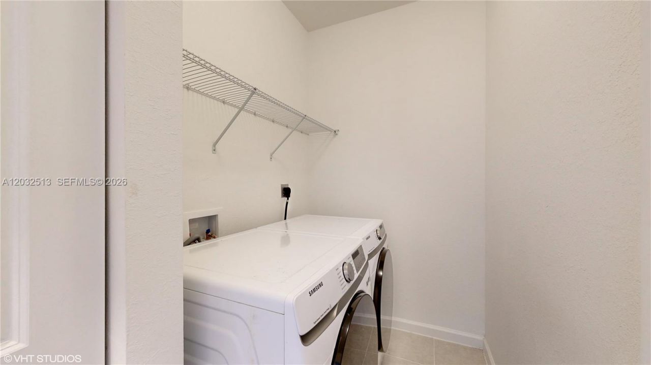 10004 SW 231 Ln , Miami, FL 33190 Photo