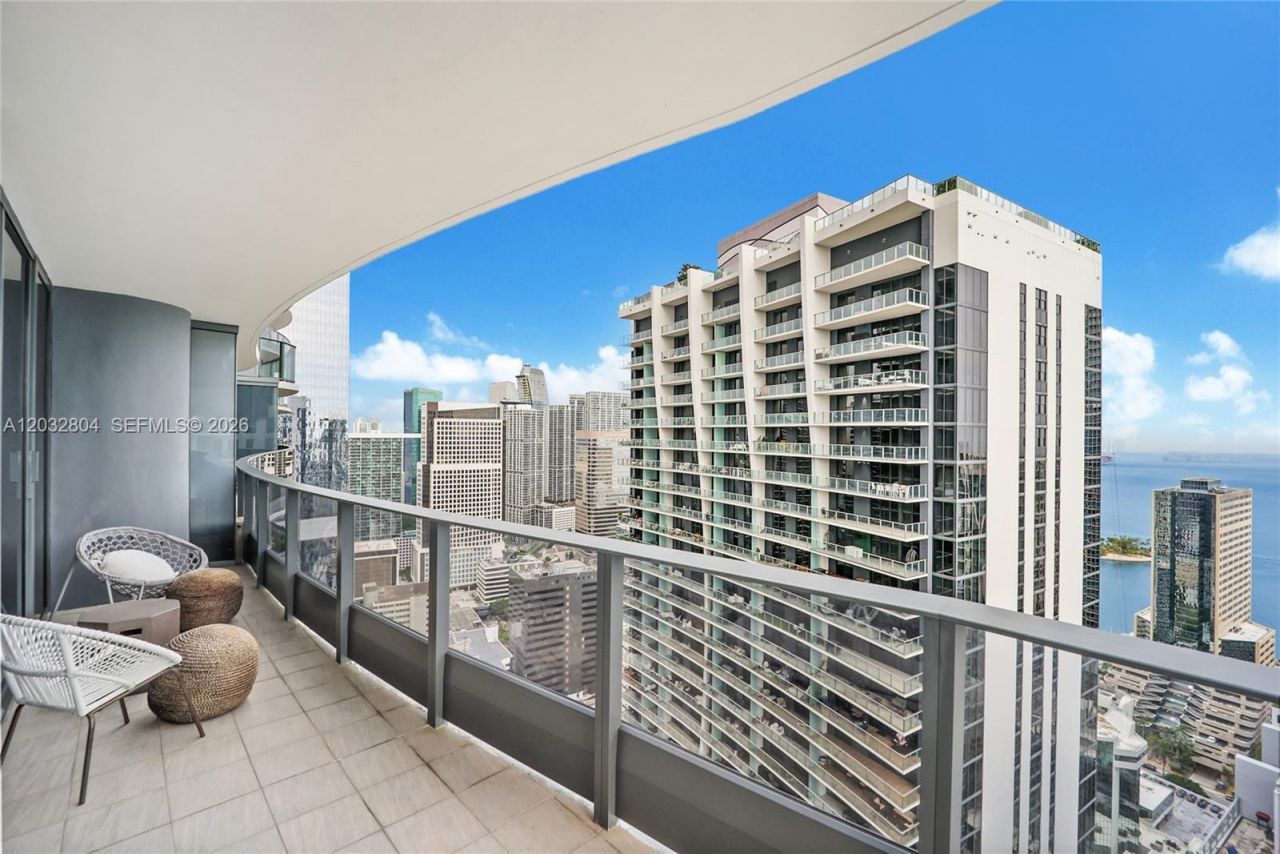 1000 Brickell Plz , Unit 4401, Miami, FL 33131 Photo