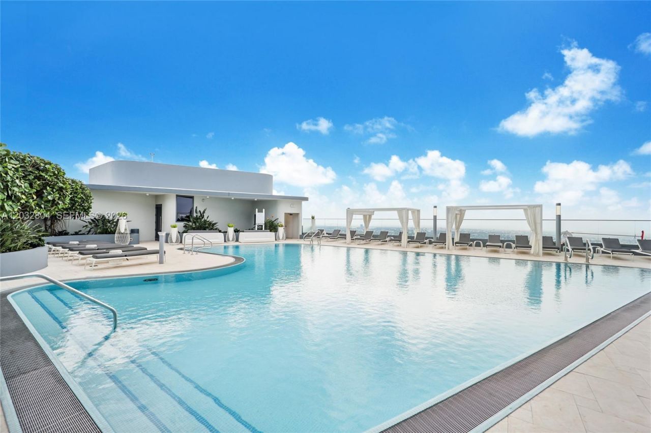 1000 Brickell Plz , Unit 4401, Miami, FL 33131 Photo