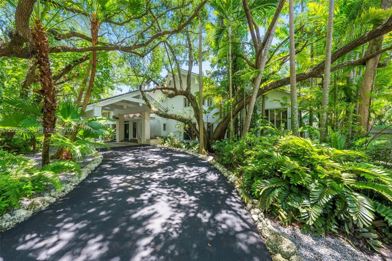5600 Oakwood Ln , Coral Gables, FL 33156 Photo
