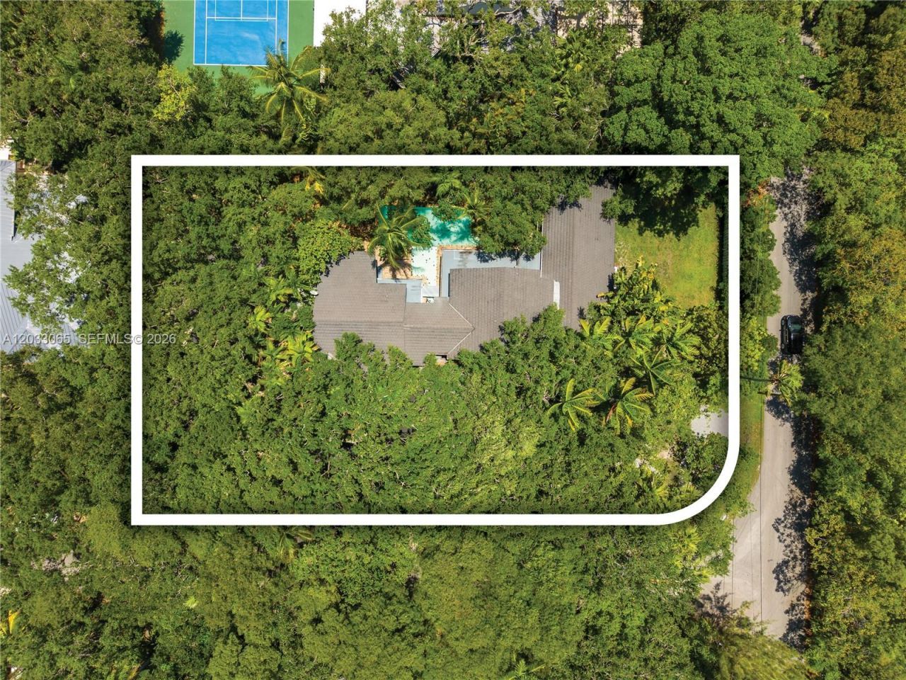 5600 Oakwood Ln , Coral Gables, FL 33156 Photo