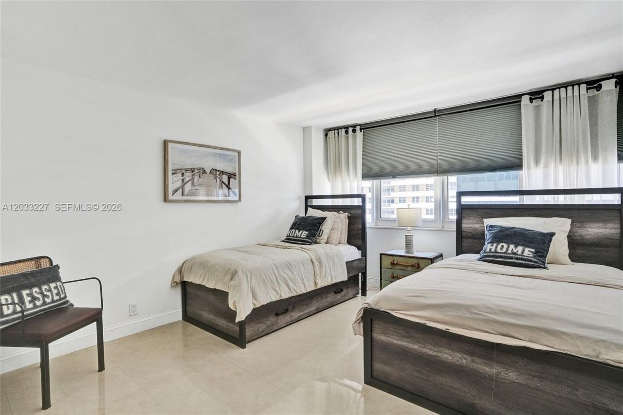 2030 S Ocean Dr , Unit 821, Hallandale Beach, FL 33009 Photo