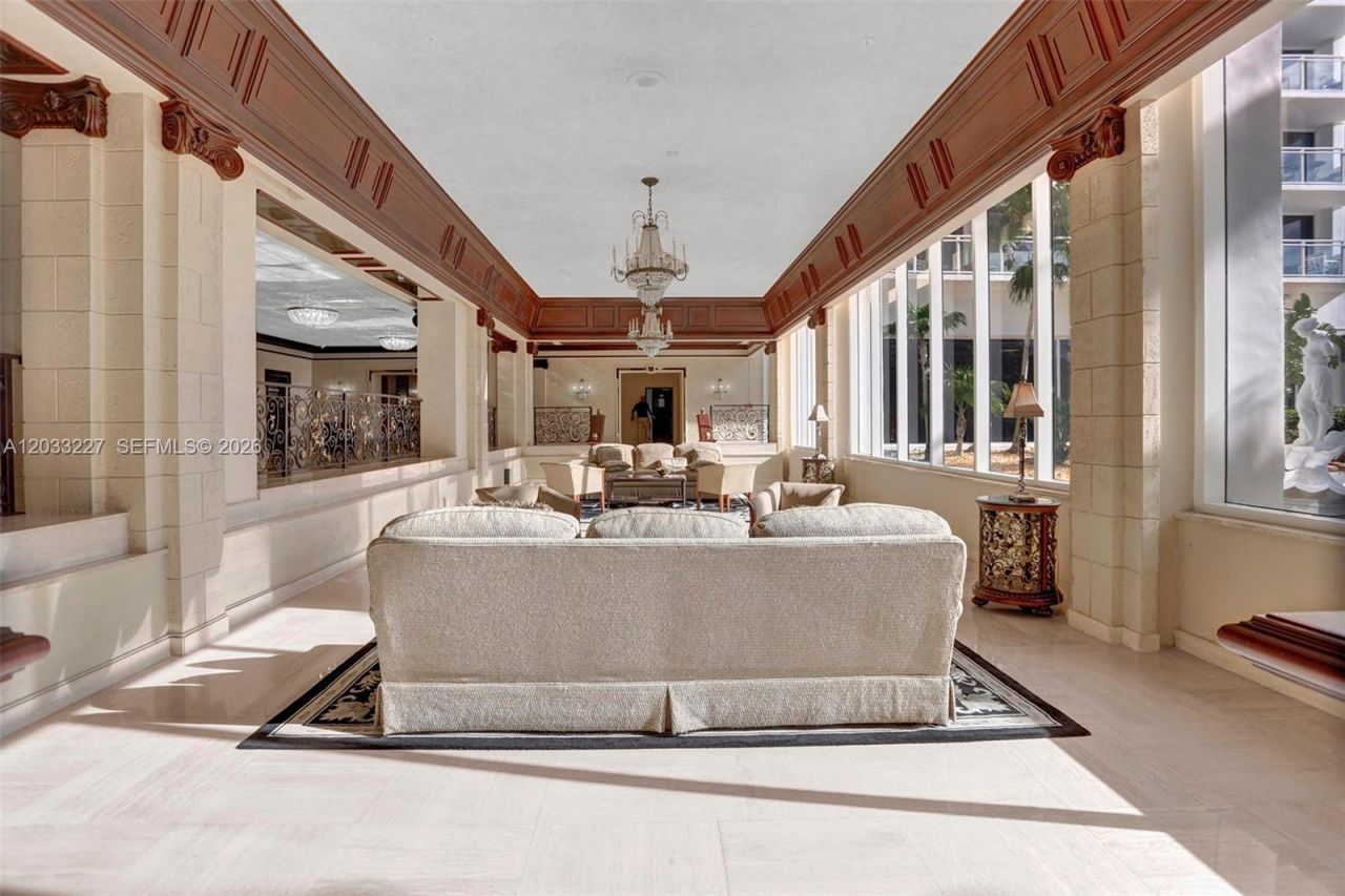2030 S Ocean Dr , Unit 821, Hallandale Beach, FL 33009 Photo