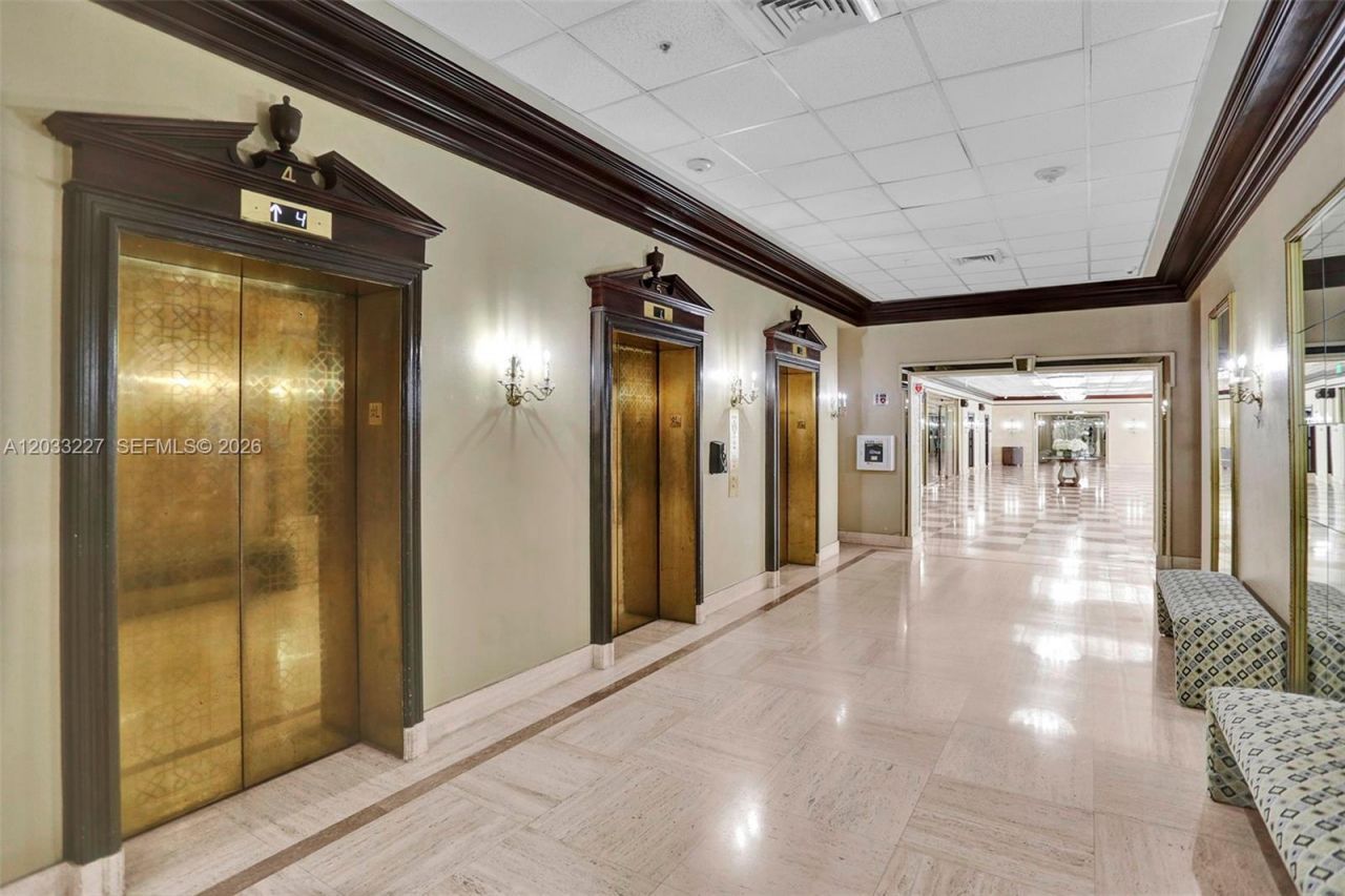 2030 S Ocean Dr , Unit 821, Hallandale Beach, FL 33009 Photo