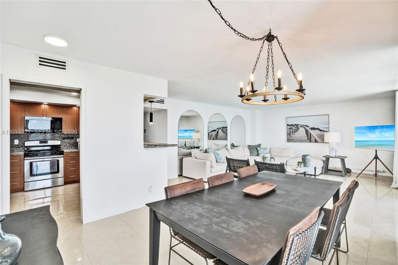 2030 S Ocean Dr , Unit 821, Hallandale Beach, FL 33009 Photo