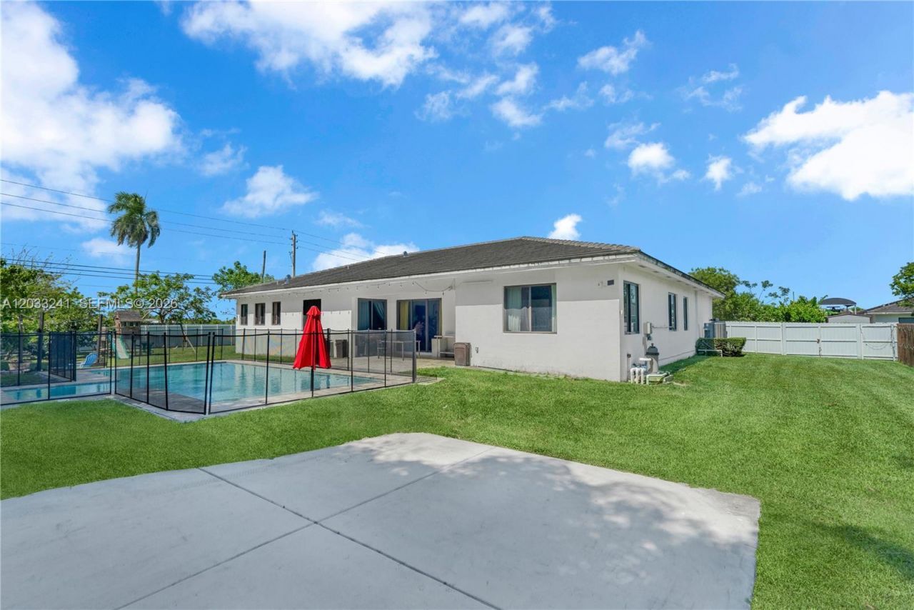 32008 SW 199th Pl , Homestead, FL 33030 Photo