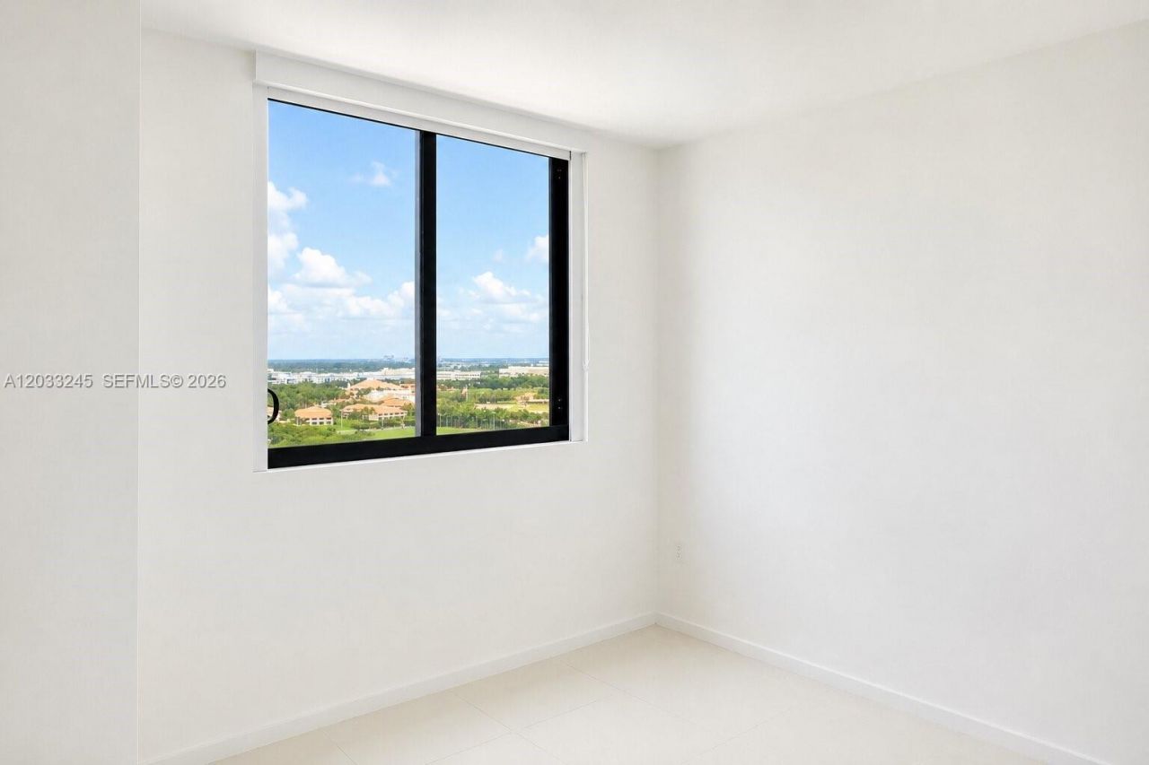 5300 Paseo Blvd , Unit 1701, Doral, FL 33166 Photo