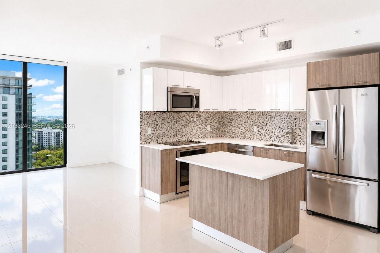 5300 Paseo Blvd , Unit 1701, Doral, FL 33166 Photo