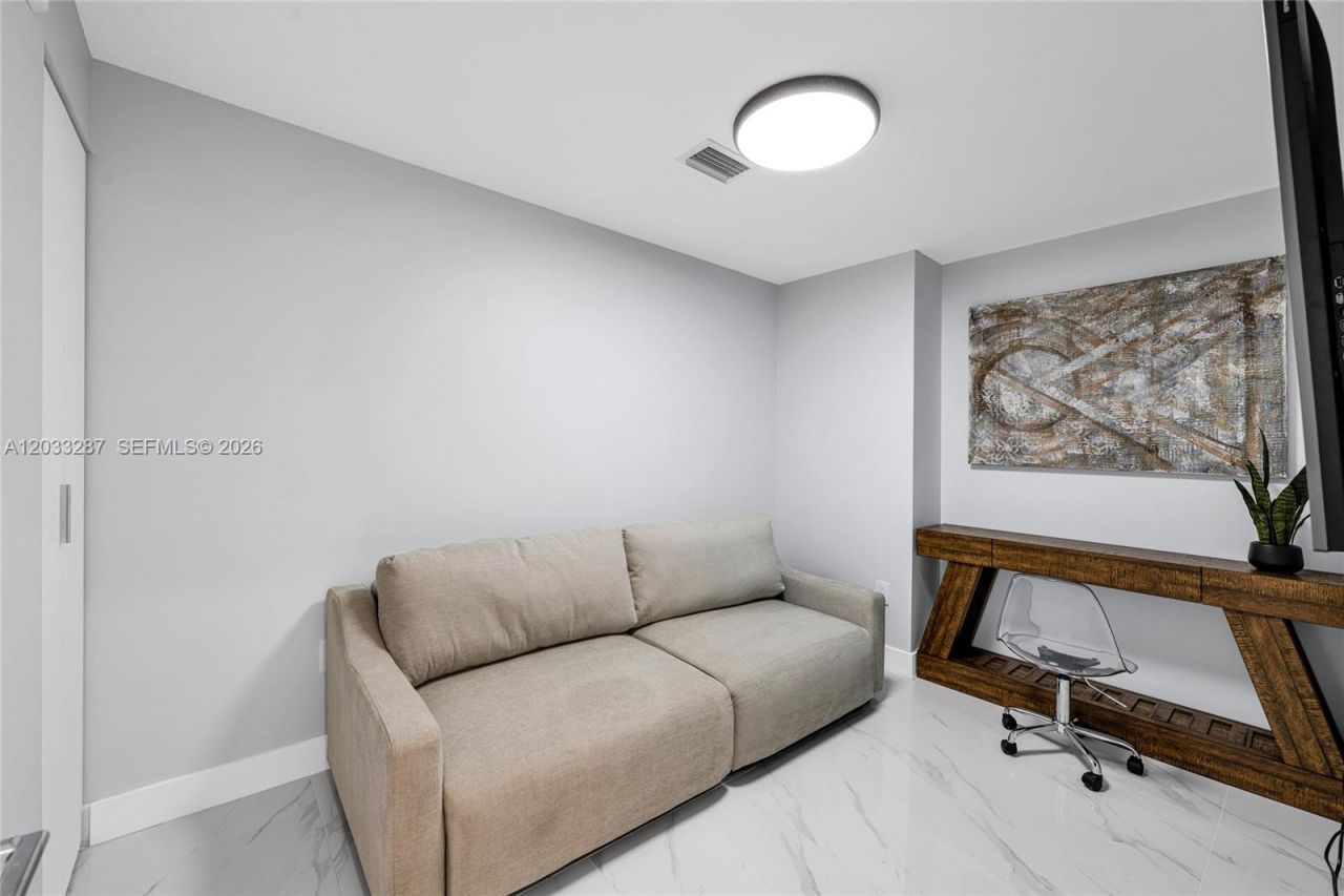 700 NE 24th St , Unit 5306, Miami, FL 33137 Photo