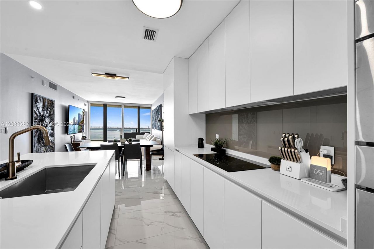 700 NE 24th St , Unit 5306, Miami, FL 33137 Photo