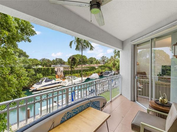 1200 NE 105th St , Unit 27, Miami Shores, FL 33138