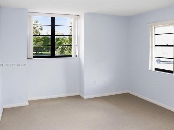 10425 SW 112th Ave , Unit 204, Miami, FL 33176
