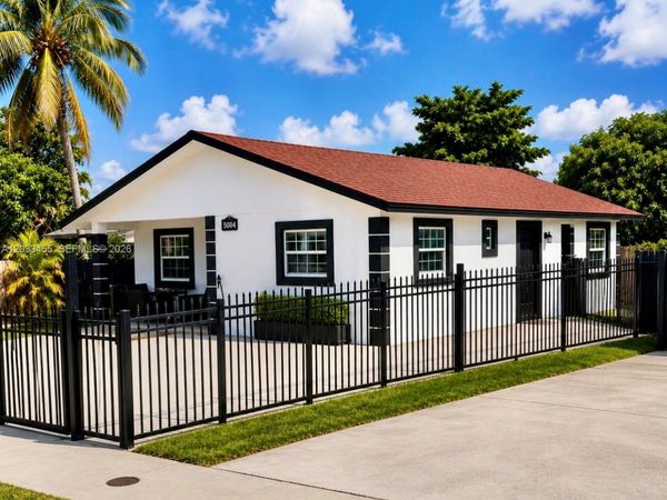 5609 SW 37th St , West Park, FL 33023