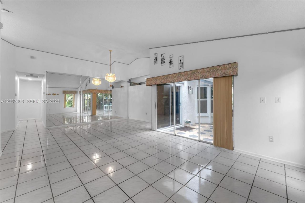 15640 SW 98th St, Miami, FL 33196 Photo