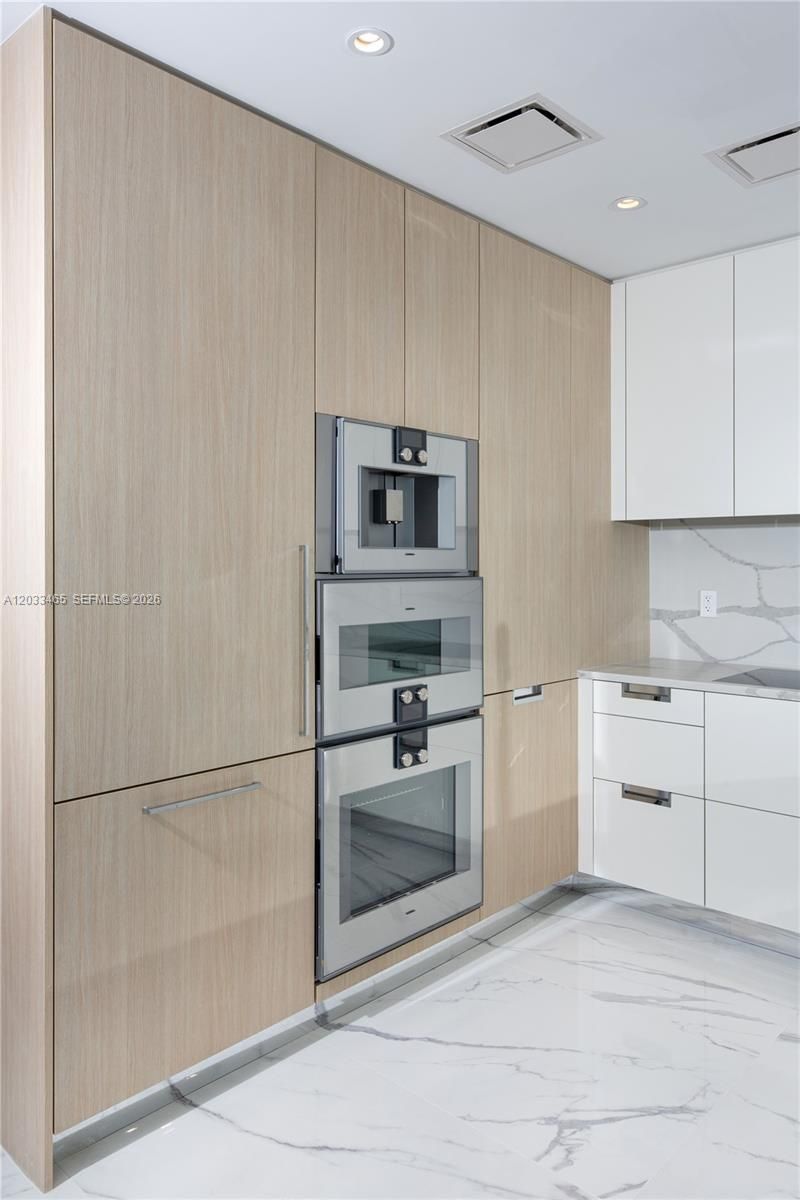 15701 E Collins , Unit 1403, Sunny Isles Beach, FL 33160 Photo