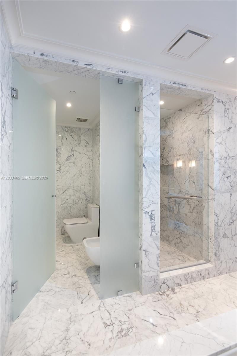 15701 E Collins , Unit 1403, Sunny Isles Beach, FL 33160 Photo