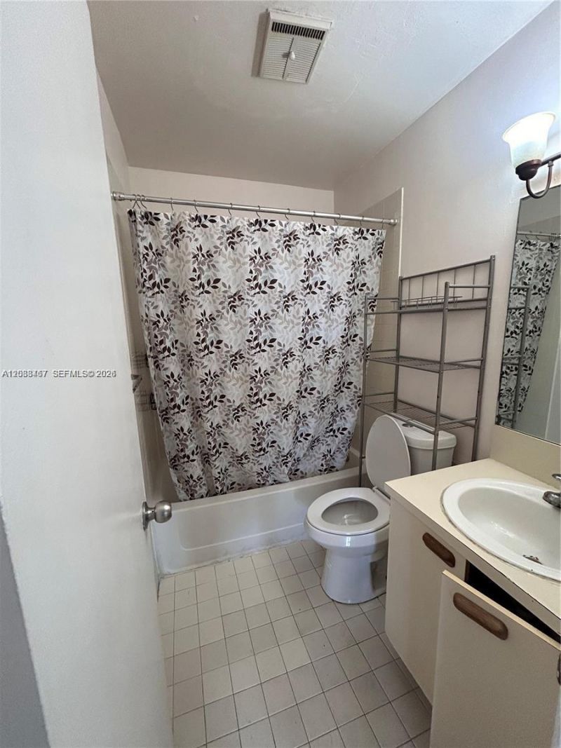 15630 SW 80th St , Unit I-305, Miami, FL 33193 Photo