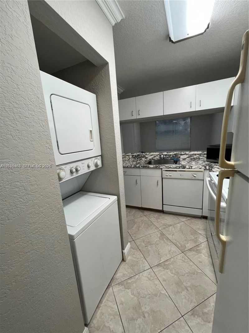 1097 Coral Club Dr , Unit 1097, Coral Springs, FL 33071 Photo