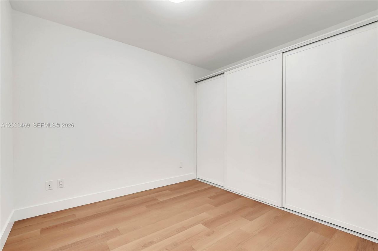 3384 Day Ave , Unit 3384, Miami, FL 33133 Photo