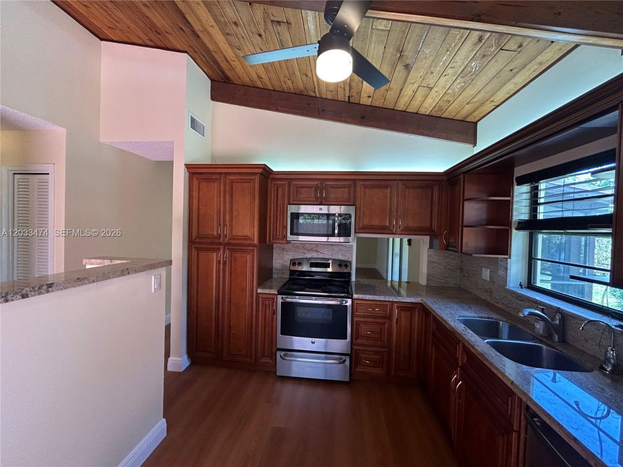 539 Briarwood Cir , Unit 2-57, Hollywood, FL 33024 Photo