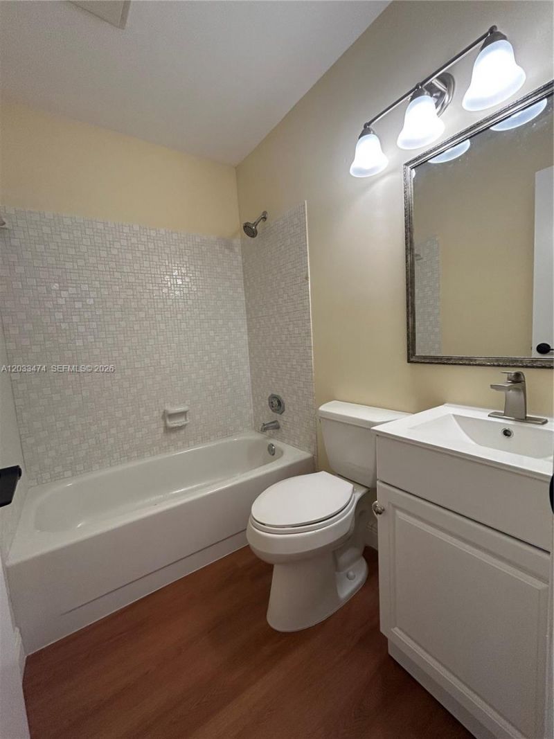 539 Briarwood Cir , Unit 2-57, Hollywood, FL 33024 Photo