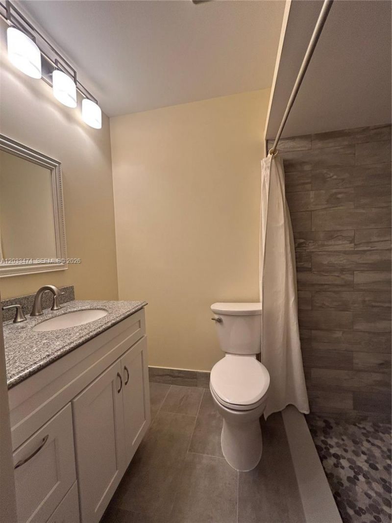 539 Briarwood Cir , Unit 2-57, Hollywood, FL 33024 Photo