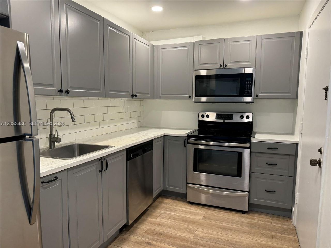 8335 SW 72 Av , Unit 211D, Miami, FL 33143 Photo