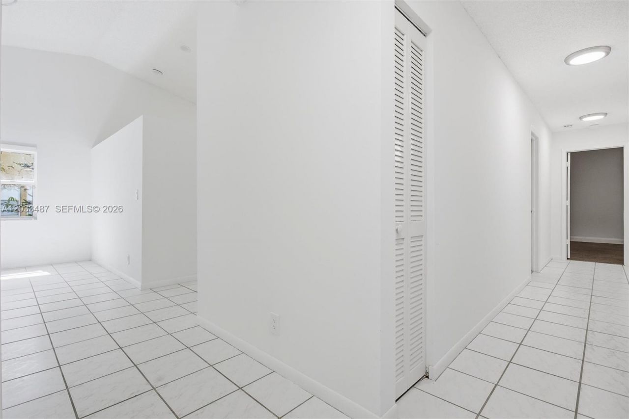 10633 NW 32nd Ct , Coral Springs, FL 33065 Photo