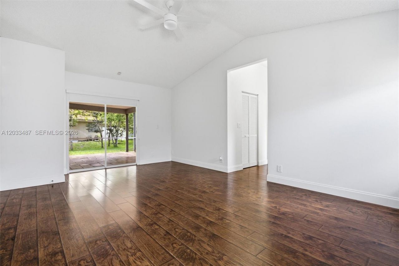10633 NW 32nd Ct , Coral Springs, FL 33065 Photo