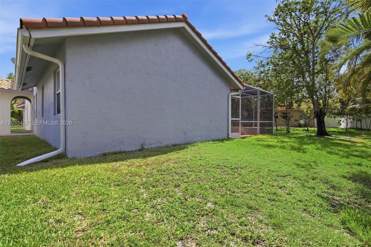 10633 NW 32nd Ct , Coral Springs, FL 33065 Photo