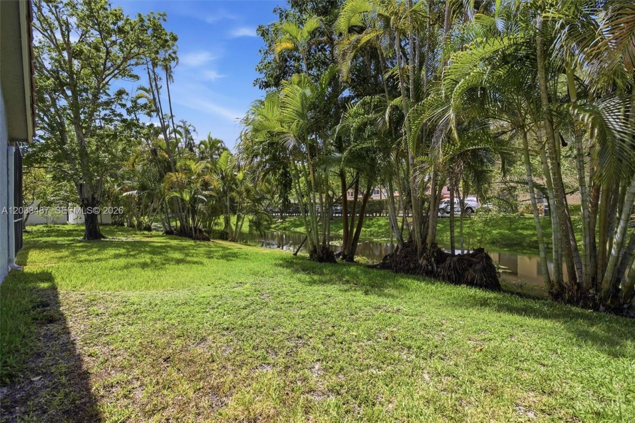 10633 NW 32nd Ct , Coral Springs, FL 33065 Photo