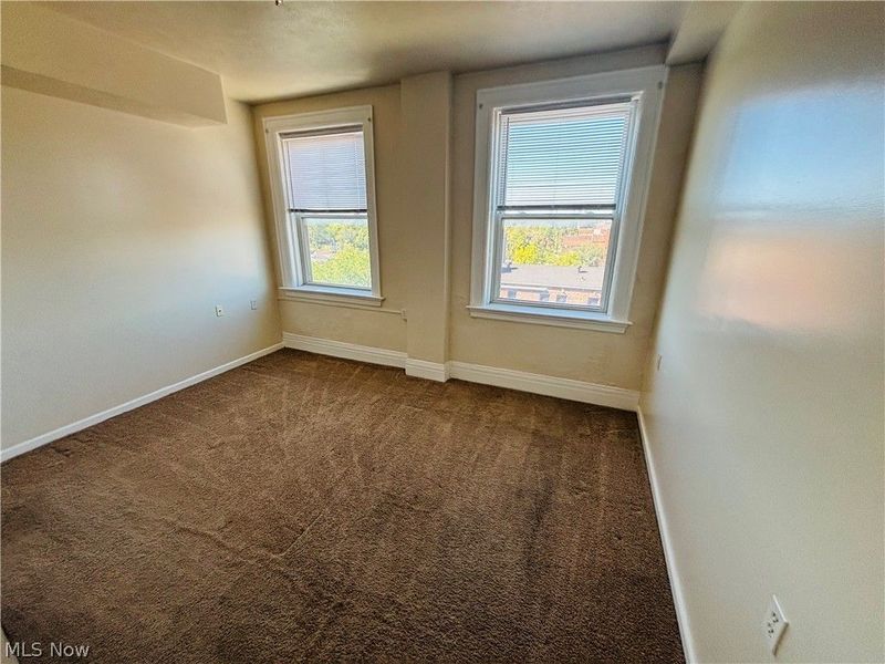 5644 Broadway Avenue, Unit 603, Cleveland, OH 44127 Photo 11