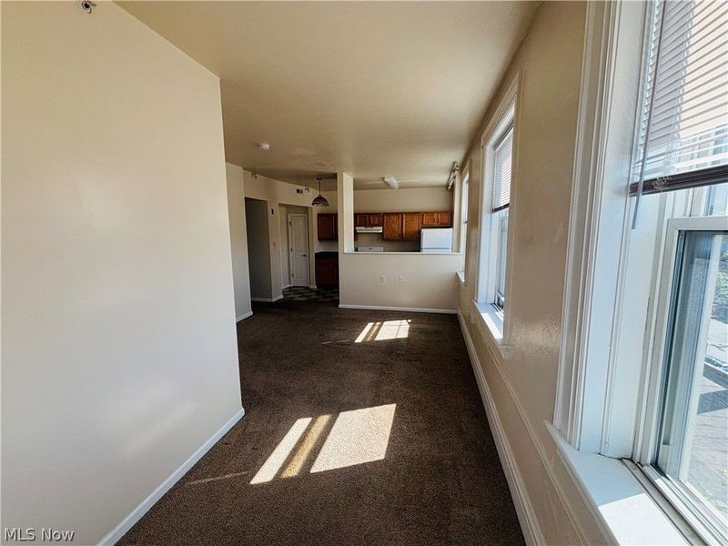 5644 Broadway Avenue, Unit 603, Cleveland, OH 44127 Photo 6