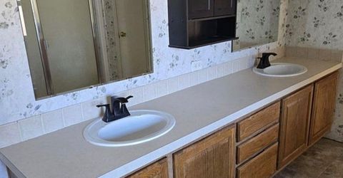 406 W Crowell Field Road, Round Mountain, NV 89045 Photo