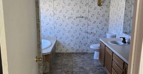 406 W Crowell Field Road, Round Mountain, NV 89045 Photo