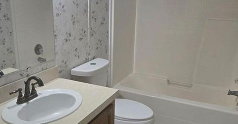 406 W Crowell Field Road, Round Mountain, NV 89045 Photo