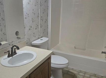 406 W Crowell Field Road, Round Mountain, NV 89045 Photo