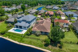 1011 Bluffview Dr. photo 4