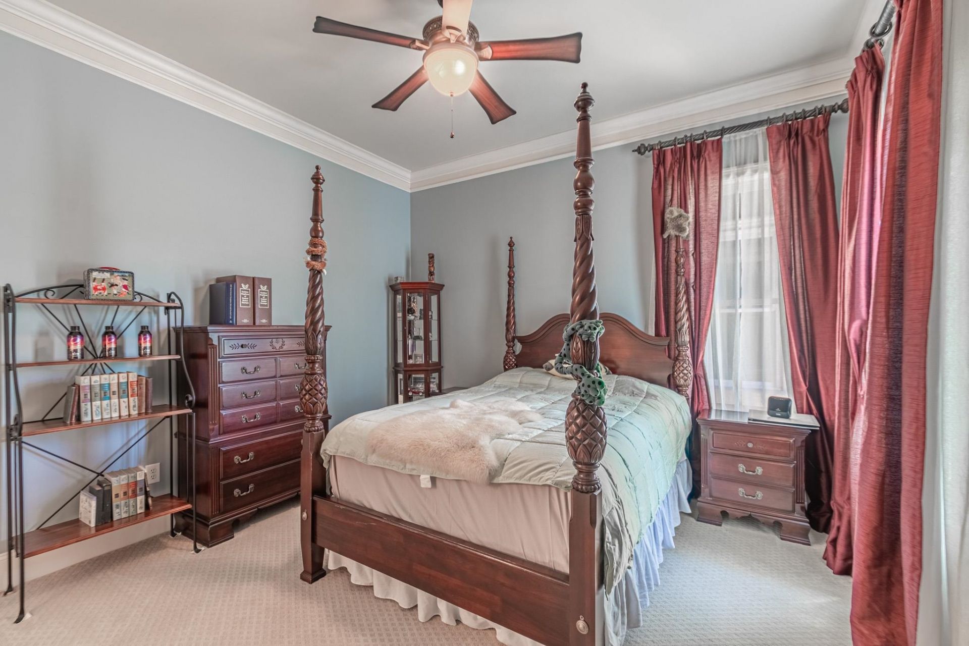 1011 Bluffview Dr. Photo 37