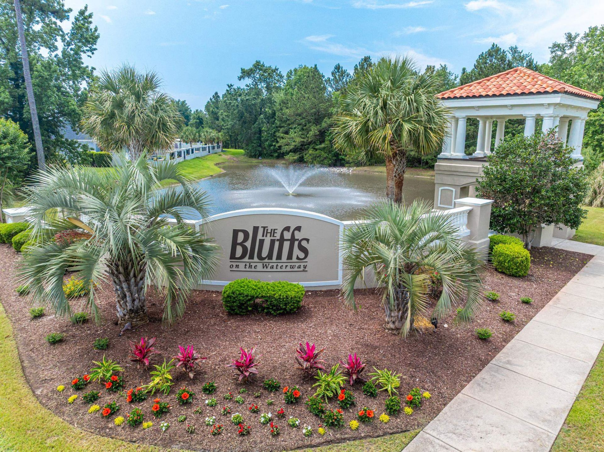 1011 Bluffview Dr. Photo 47